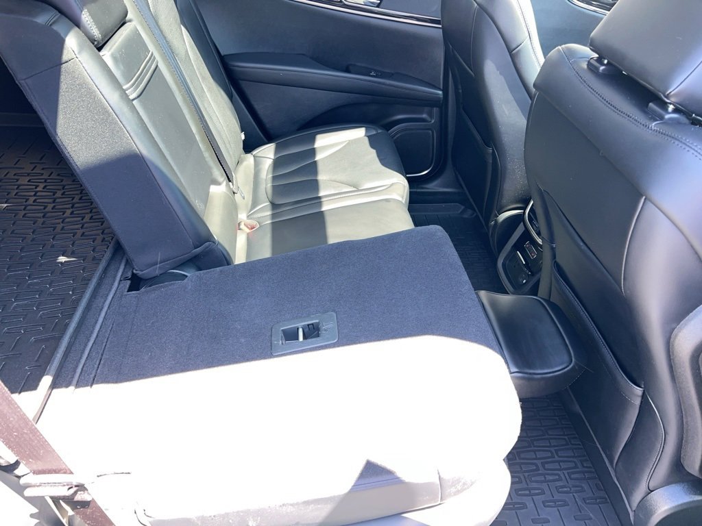 Used 2022 Lincoln Nautilus Reserve w/ Class II Trailer Tow Package image 38