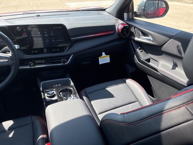 New 2026 Chevrolet Equinox RS w/ LPO, Floor Liner Package AWD/4WD image 26