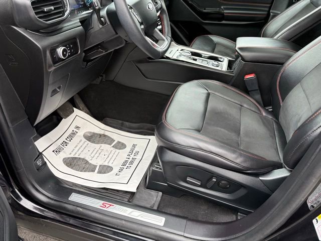 Used 2023 Ford Explorer ST-Line w/ Class IV Trailer Tow Package image 15