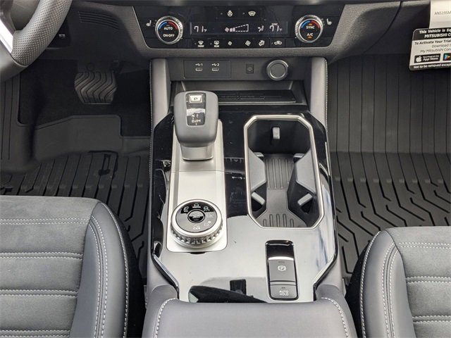 New 2026 Mitsubishi Outlander Trail Edition image 18