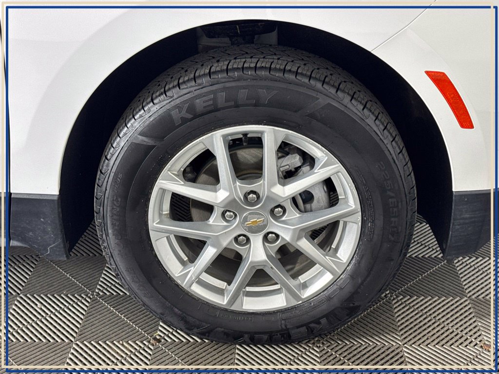 Certified 2024 Chevrolet Equinox LT AWD/4WD image 12