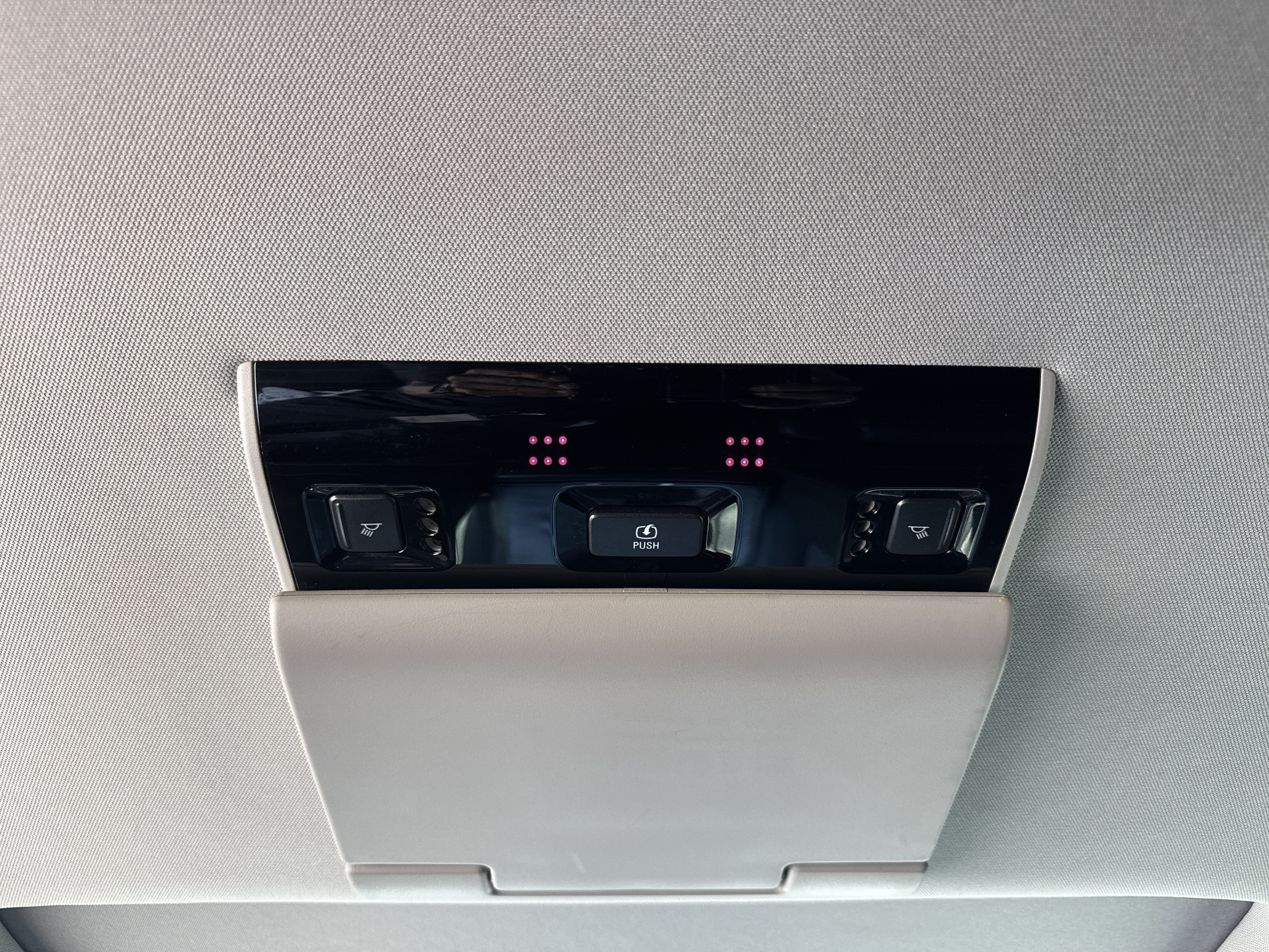 Used 2018 GMC Yukon Denali w/ Denali Ultimate Package RWD image 30