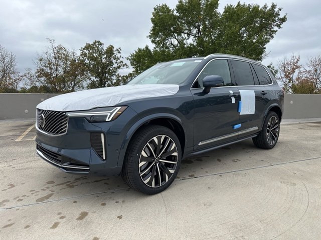 New 2026 Volvo XC90 B6 Plus image 3