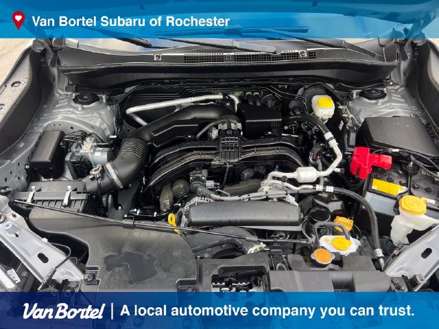 Certified 2025 Subaru Forester Touring AWD/4WD image 11