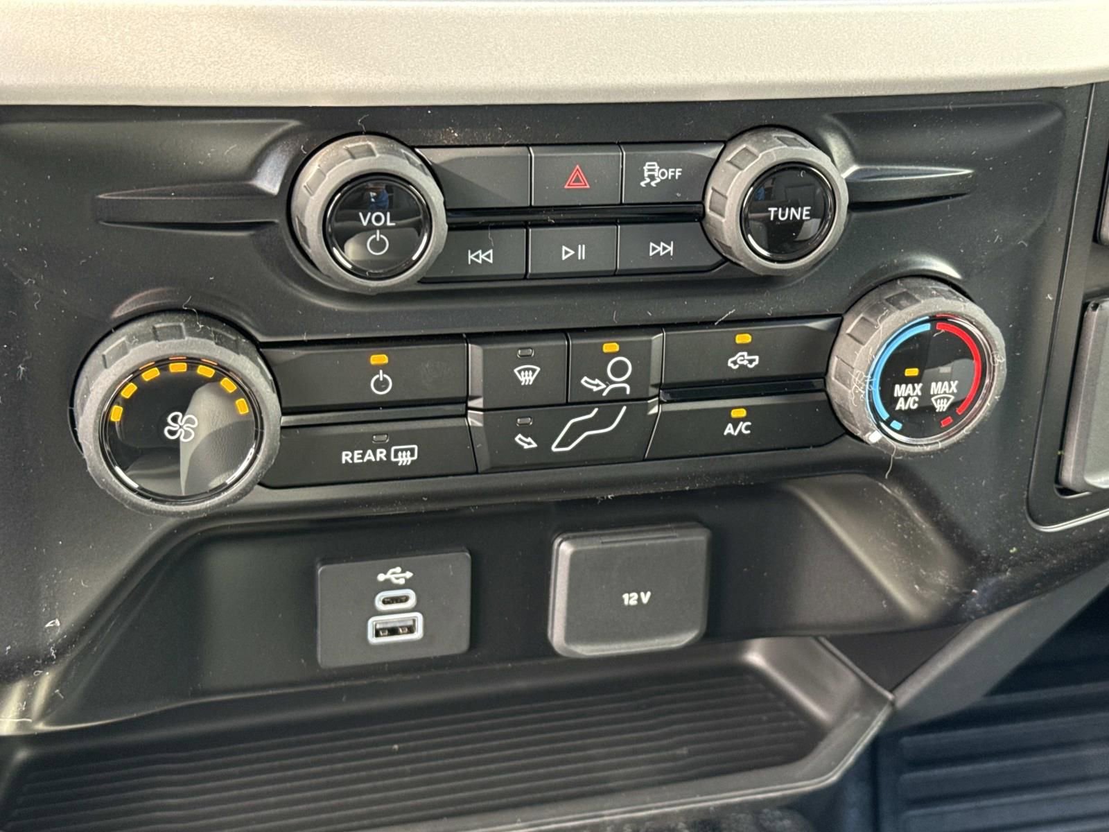 New 2026 Ford F350 XL w/ XL Chrome Package image 15