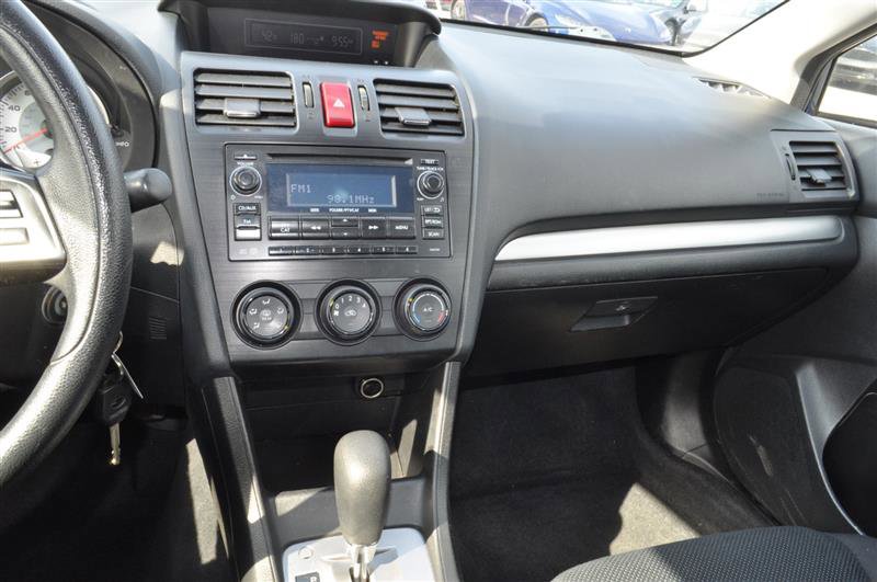 Used 2012 Subaru Impreza 2.0i Premium image 11