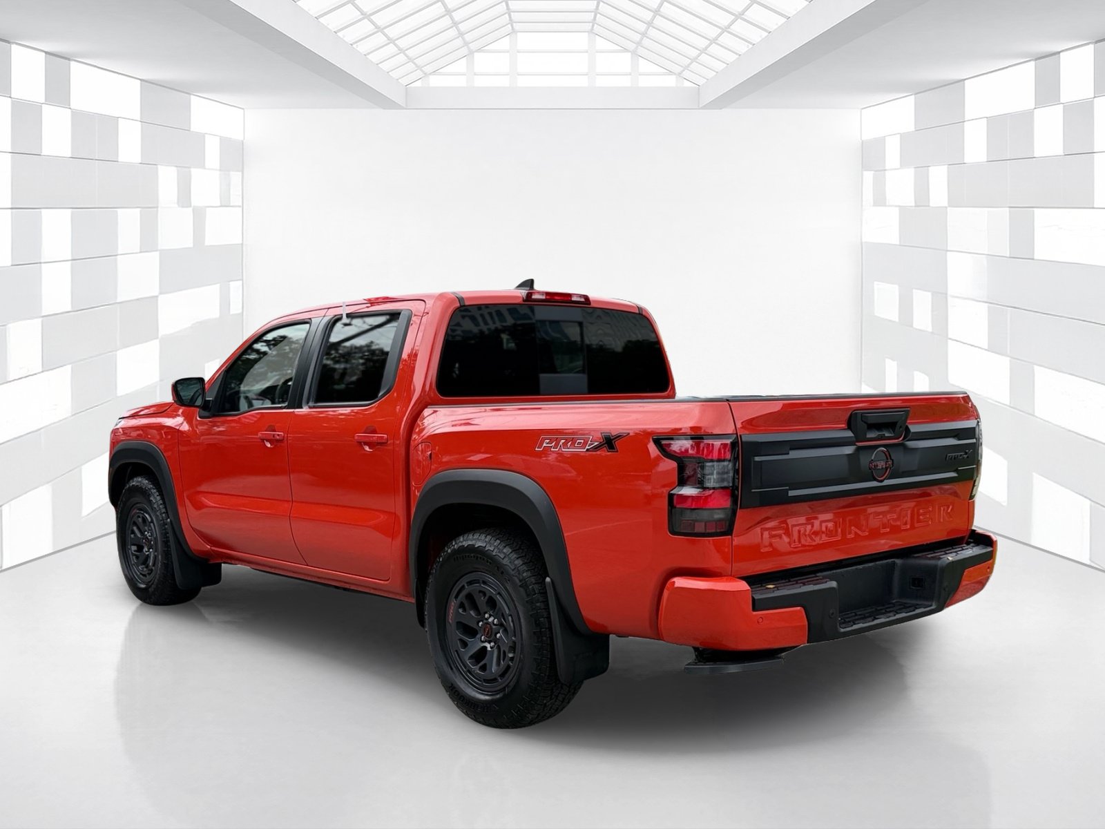 Certified 2025 Nissan Frontier Pro-X RWD image 5