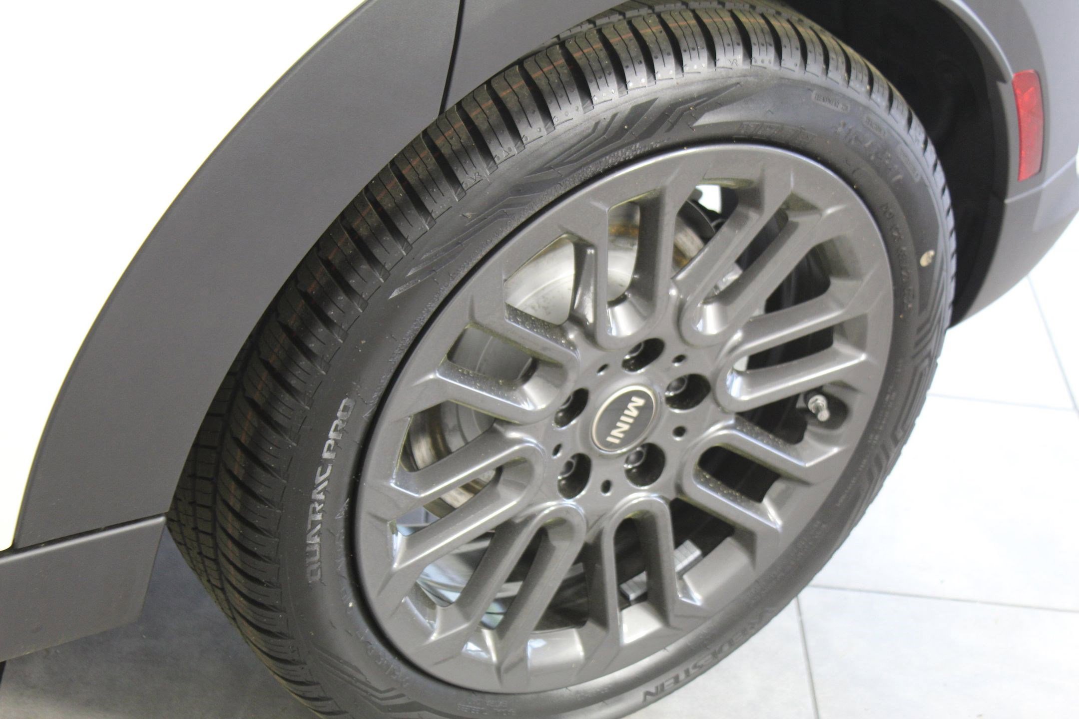 Certified 2025 MINI Cooper S image 23