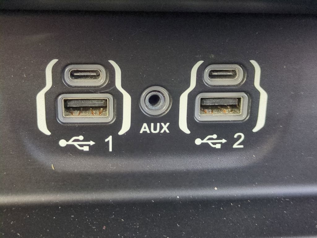 Used 2020 RAM 1500 Laramie AWD/4WD image 24