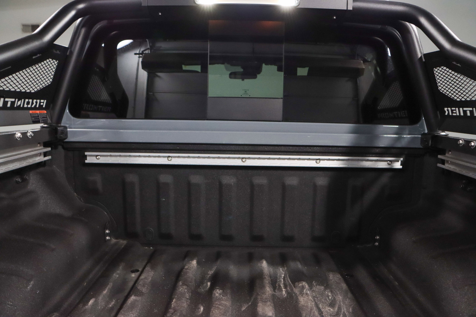 Used 2023 Nissan Frontier PRO-4X w/ Pro Convenience Package image 31