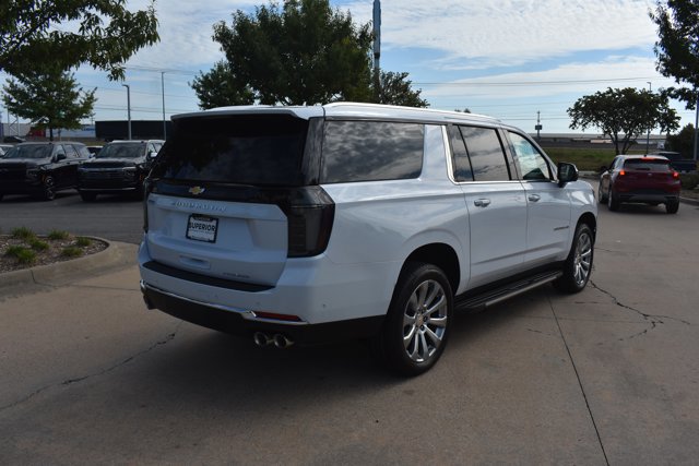 New 2026 Chevrolet Suburban Premier w/ Sun And Tow Package image 5