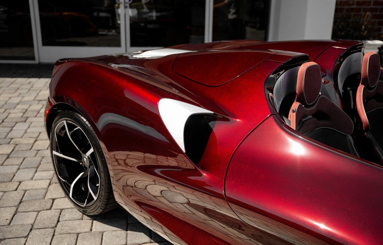 Used 2021 McLaren Elva RWD image 26