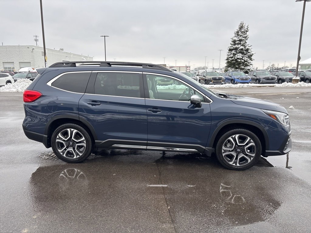 Certified 2023 Subaru Ascent Limited w/ Technology Package image 2