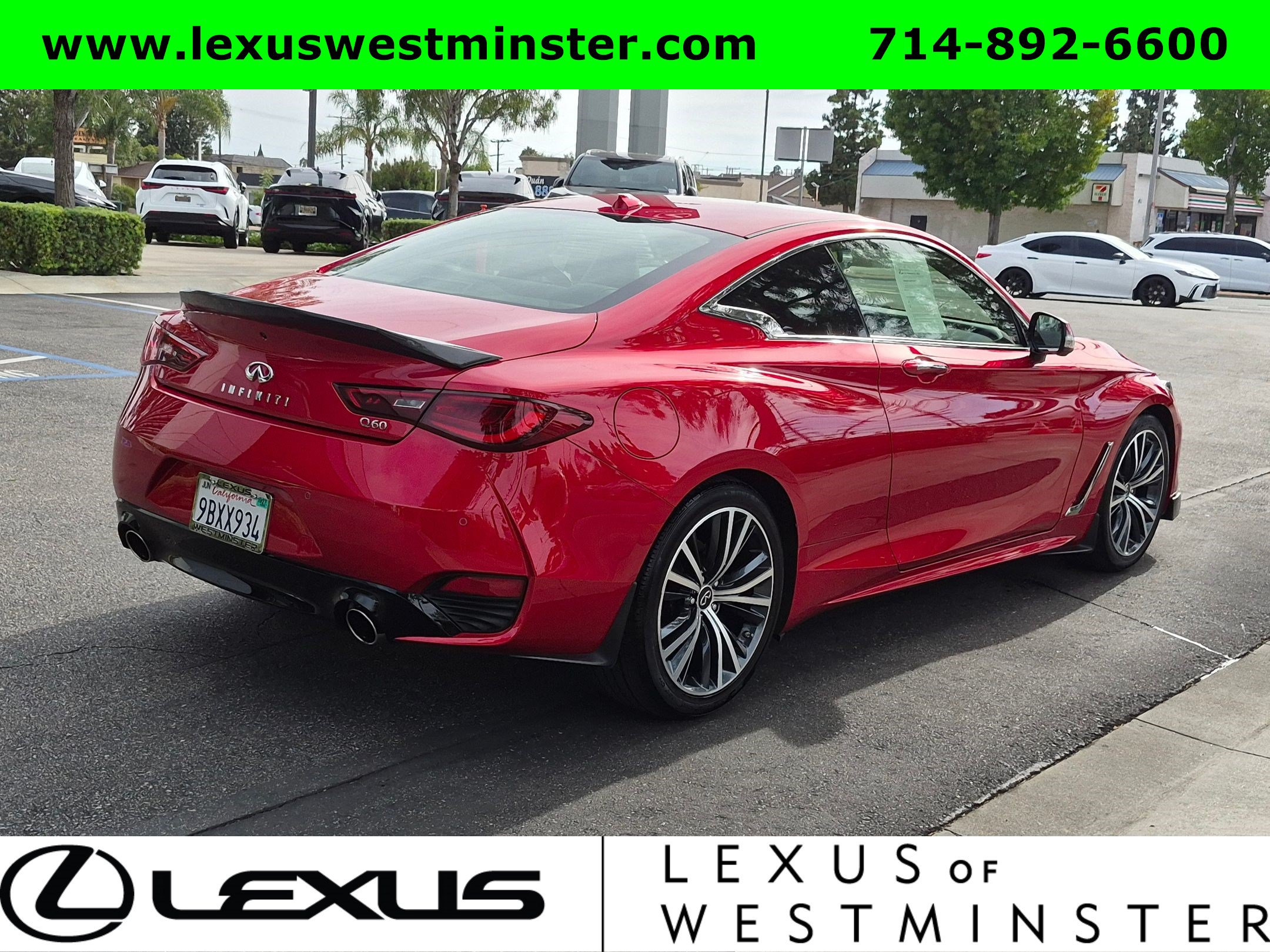 Used 2021 INFINITI Q60 3.0t Luxe w/ Cargo Package RWD image 9