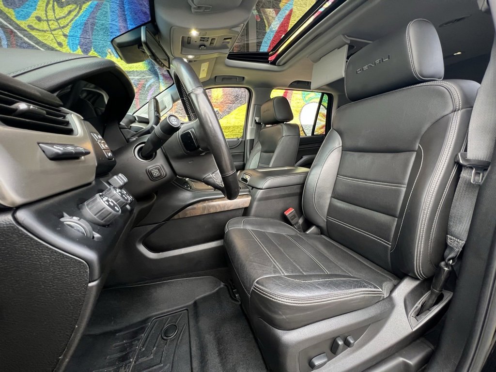 Used 2018 GMC Yukon Denali w/ Denali Ultimate Package image 18