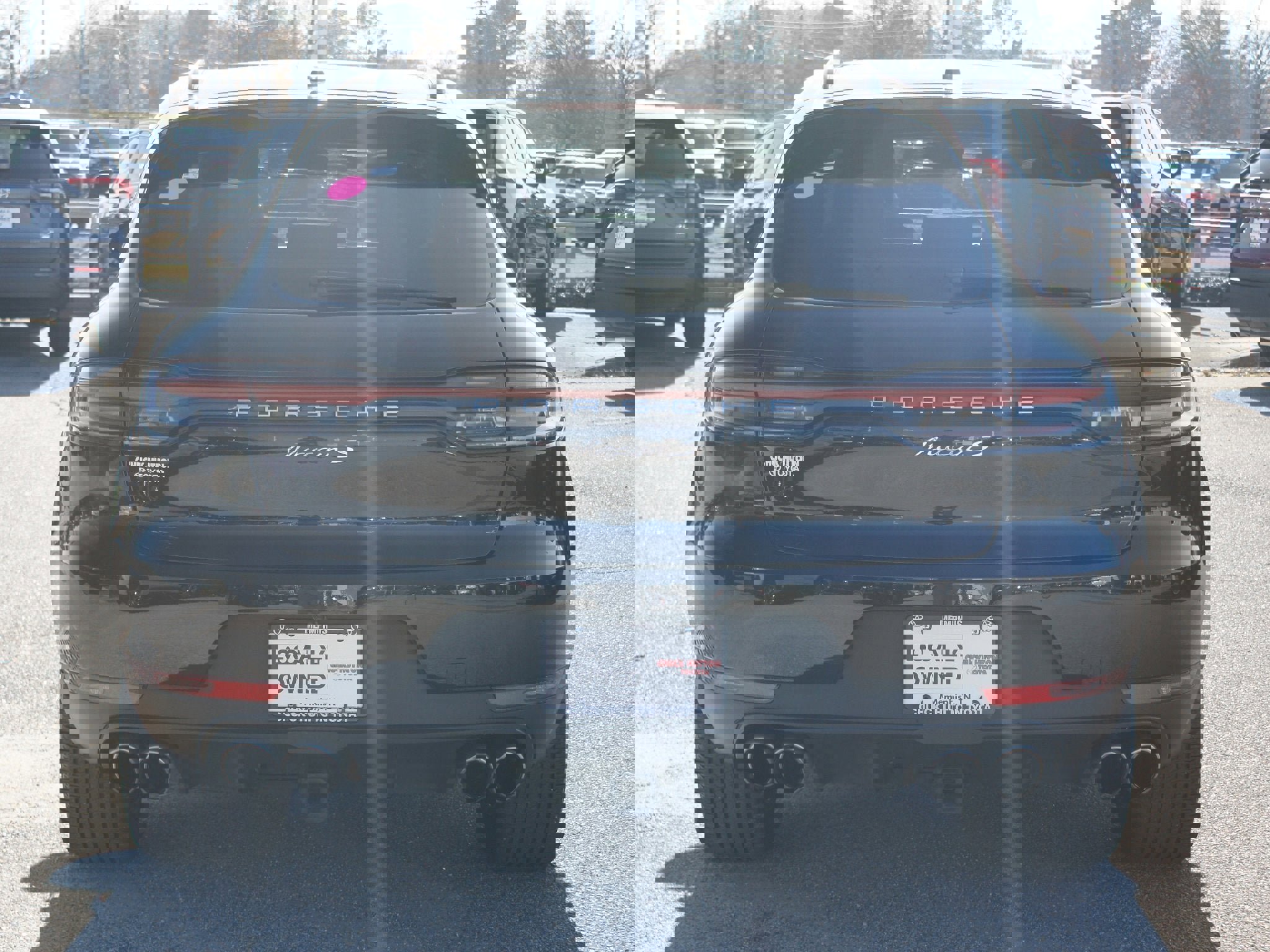 Used 2021 Porsche Macan S image 3