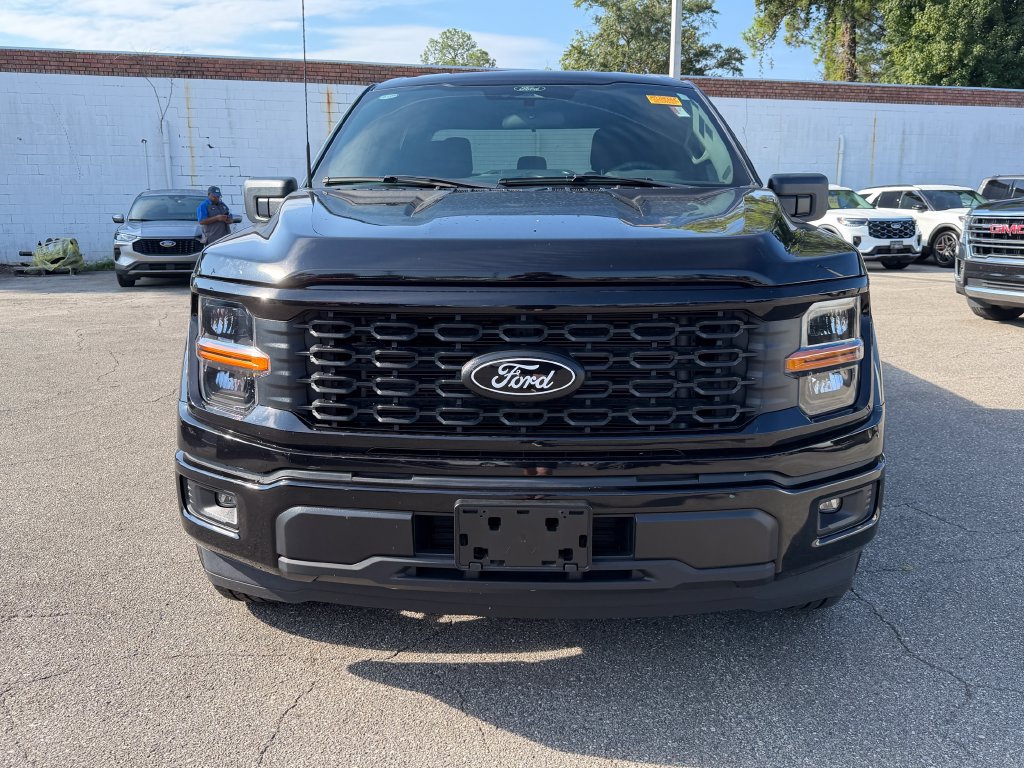 Used 2025 Ford F150 STX w/ STX Black Appearance Package RWD image 6