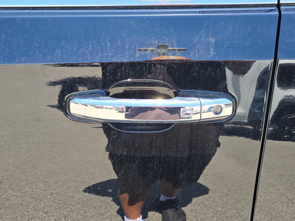 Certified 2025 GMC Sierra 1500 SLT AWD/4WD image 11