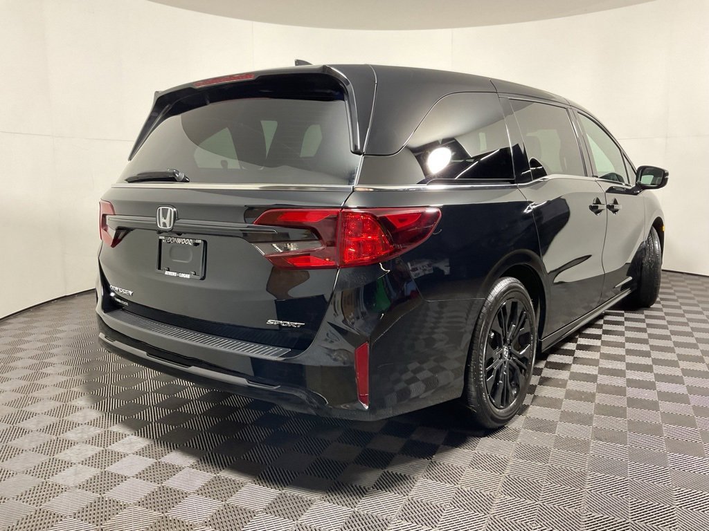 Used 2025 Honda Odyssey Sport-L image 15