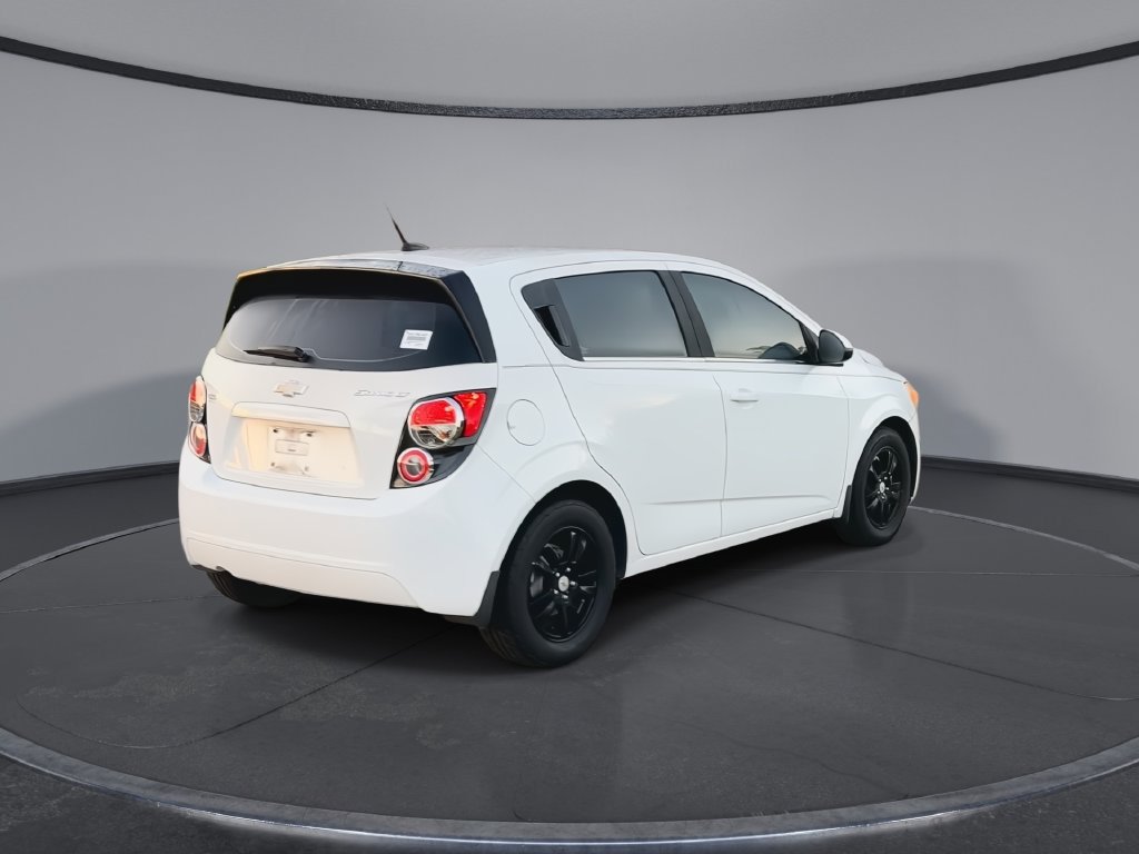 Used 2012 Chevrolet Sonic LT FWD image 8