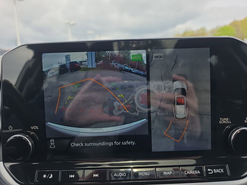 Used 2023 Nissan Rogue Platinum w/ Platinum Premium Package image 36