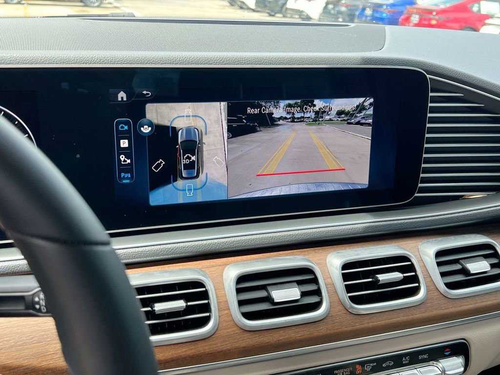 Used 2025 Mercedes-Benz GLE 350 4MATIC image 16