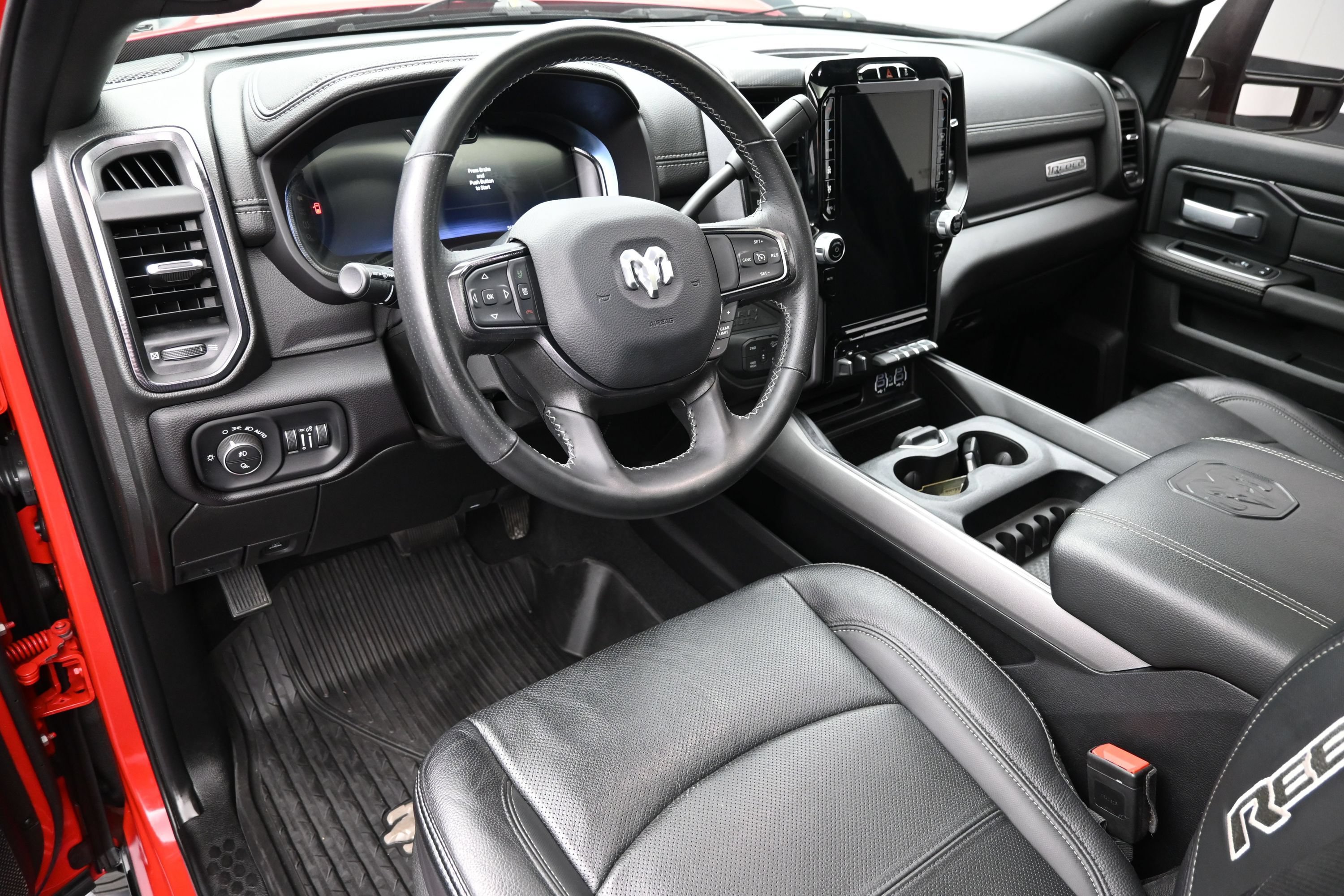 Used 2024 RAM 2500 Rebel AWD/4WD image 22
