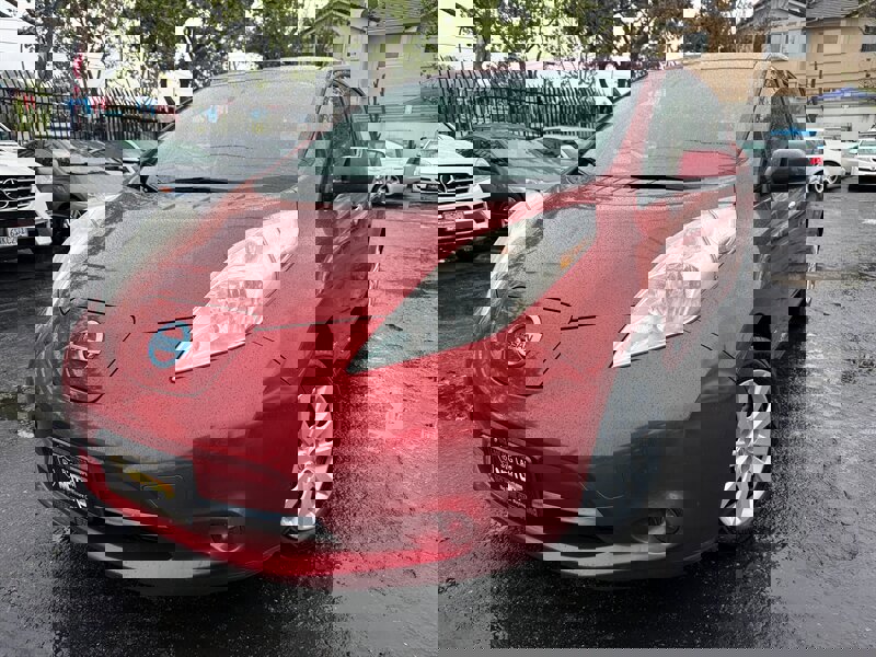 Used 2015 Nissan Leaf S w/ Charge Package FWD image 1