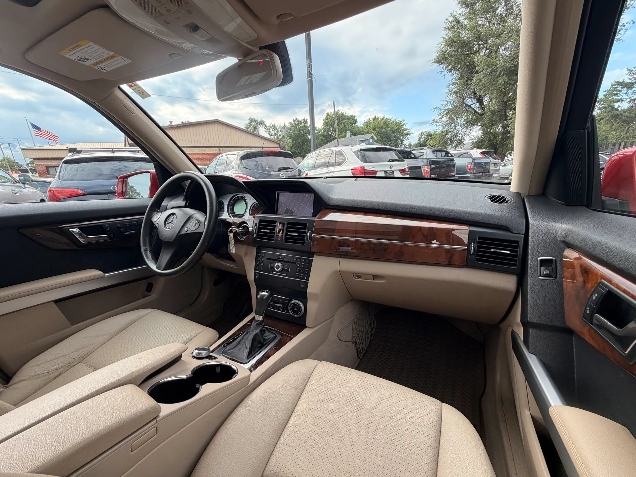Used 2011 Mercedes-Benz GLK 350 4MATIC image 29