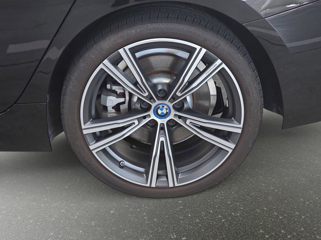 Certified 2023 BMW 330e xDrive w/ Driving Assistance Package image 30