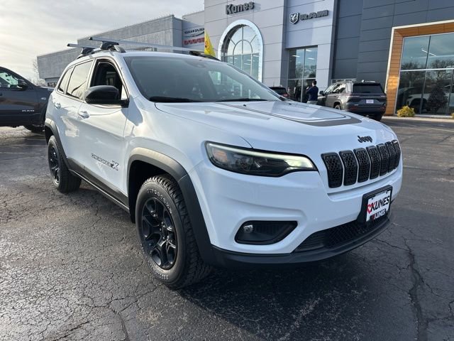 Used 2022 Jeep Cherokee Latitude image 2