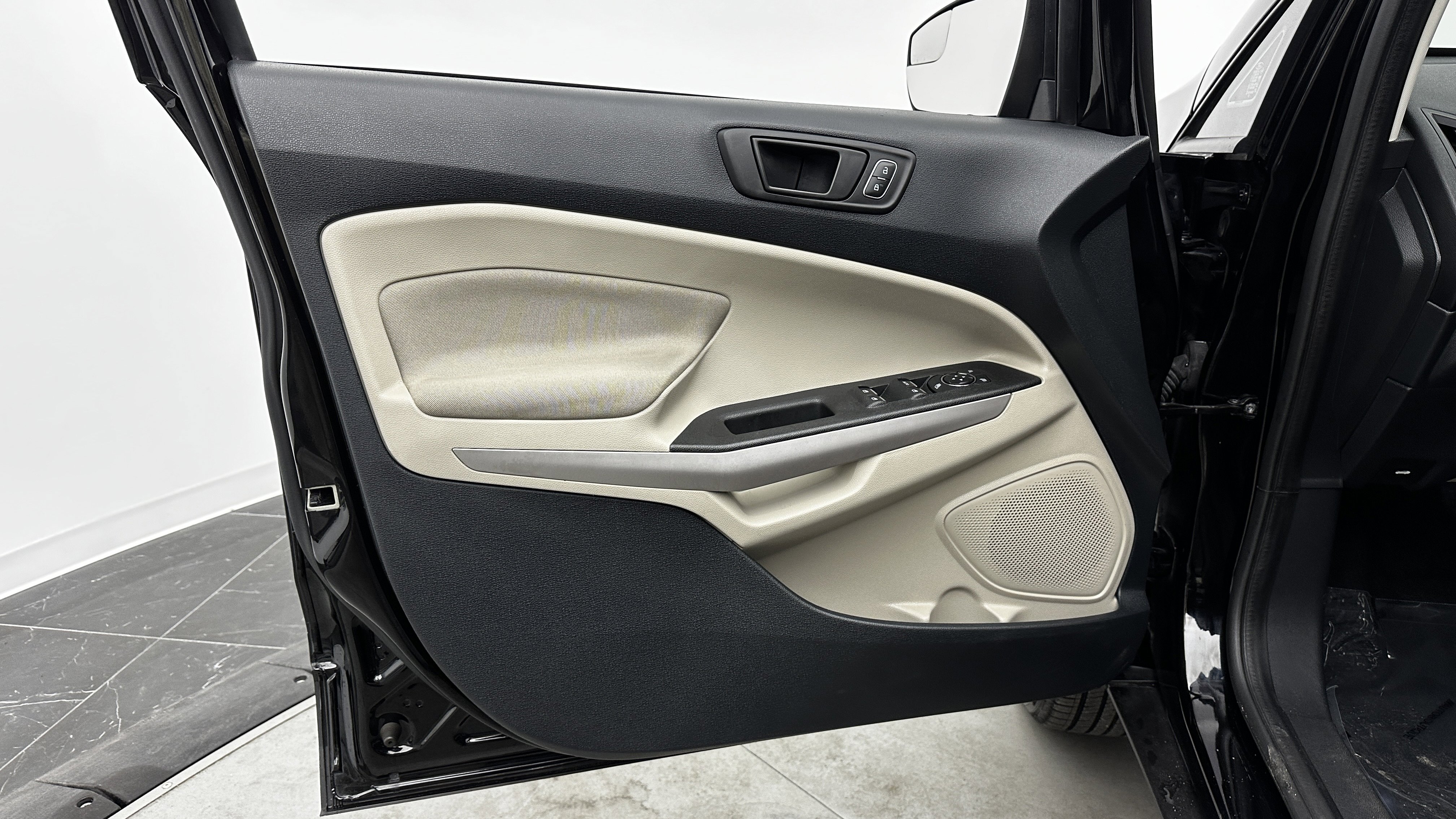 Used 2022 Ford EcoSport S AWD/4WD image 10