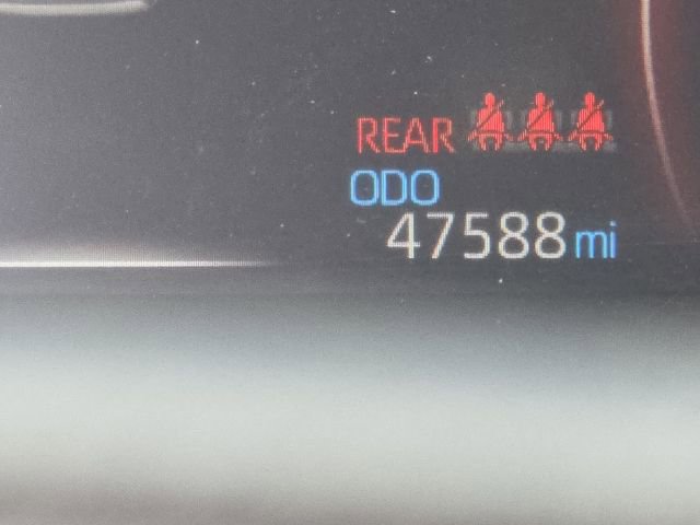 Used 2024 Toyota RAV4 LE image 17