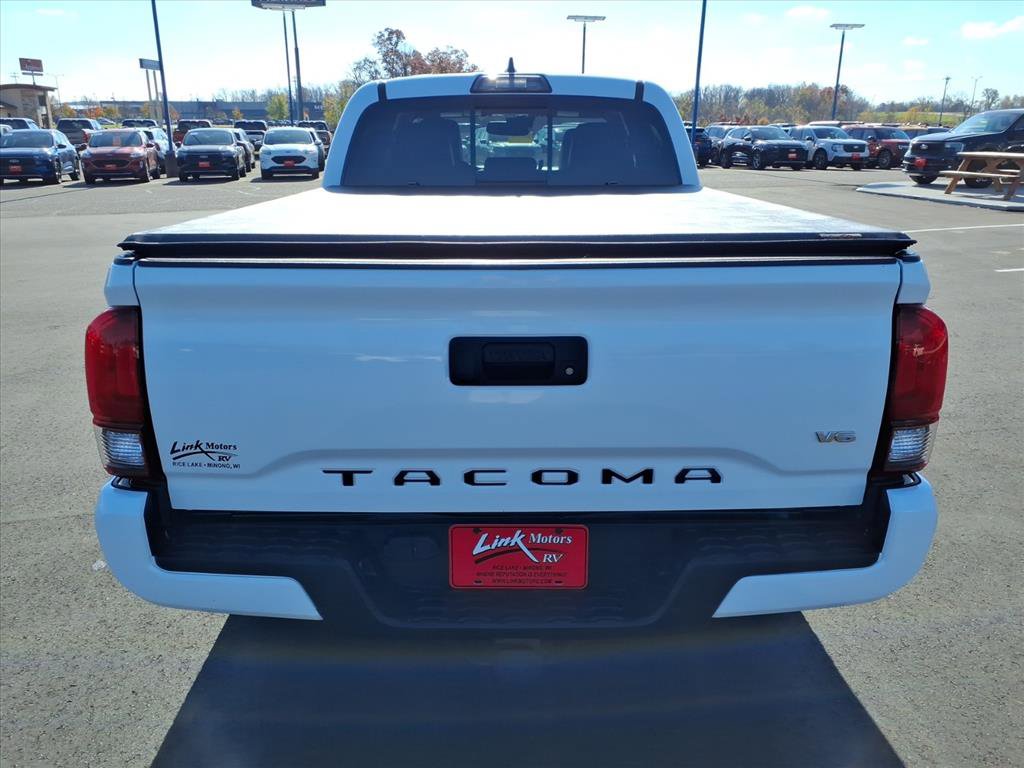 Used 2019 Toyota Tacoma SR5 image 8