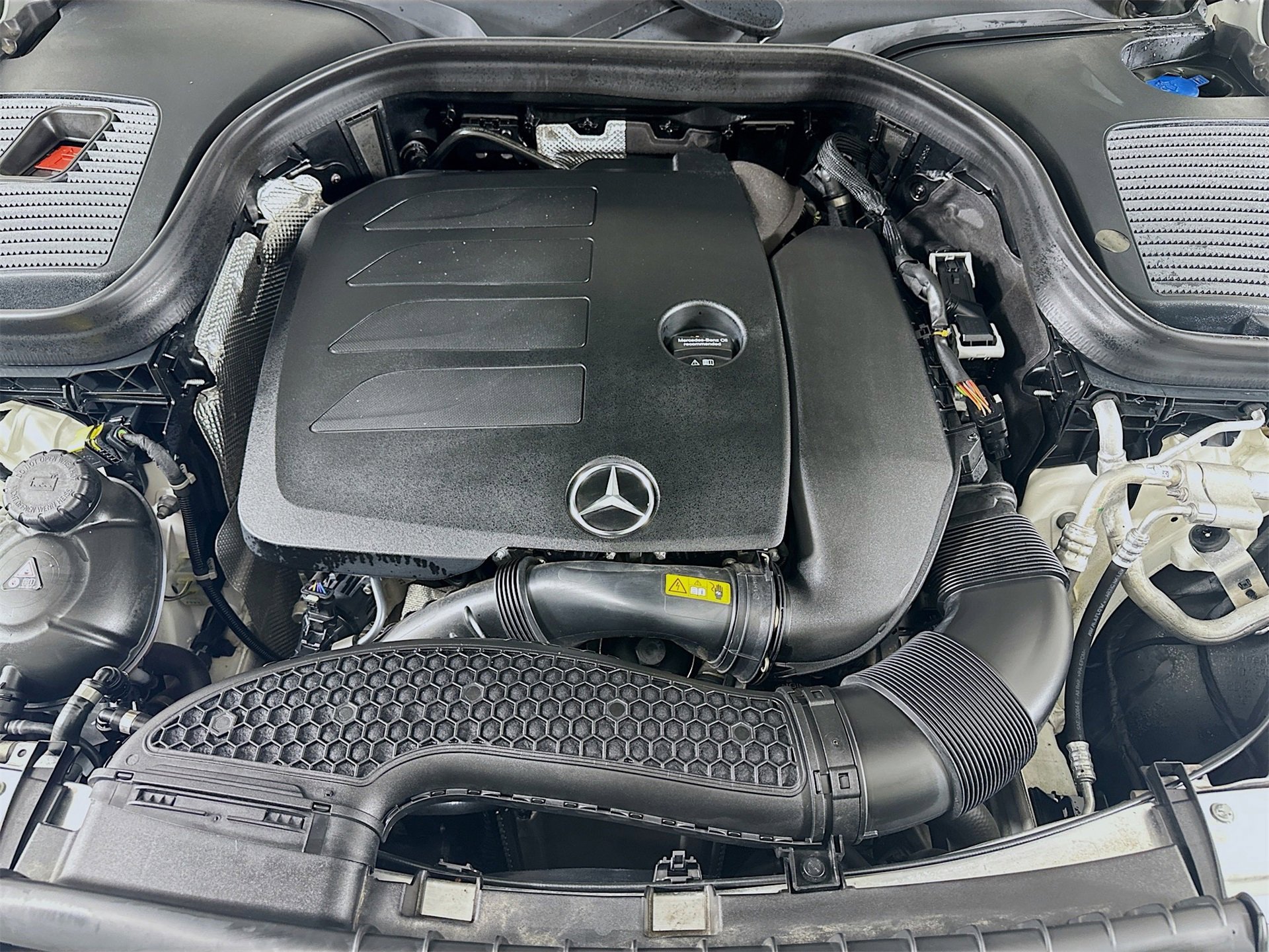 Certified 2021 Mercedes-Benz GLC 300 4MATIC image 32