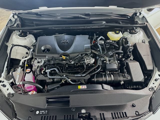 Used 2025 Toyota Camry XLE w/ Premium Plus Package image 27
