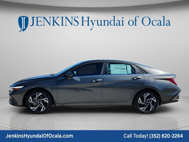 New 2026 Hyundai Elantra Limited FWD image 4