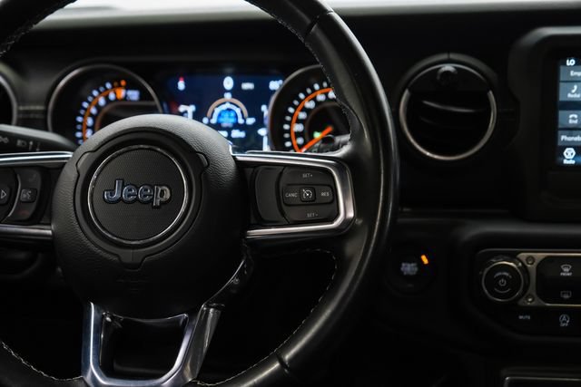Used 2021 Jeep Wrangler Unlimited Sahara w/ Dual Top Group AWD/4WD image 48