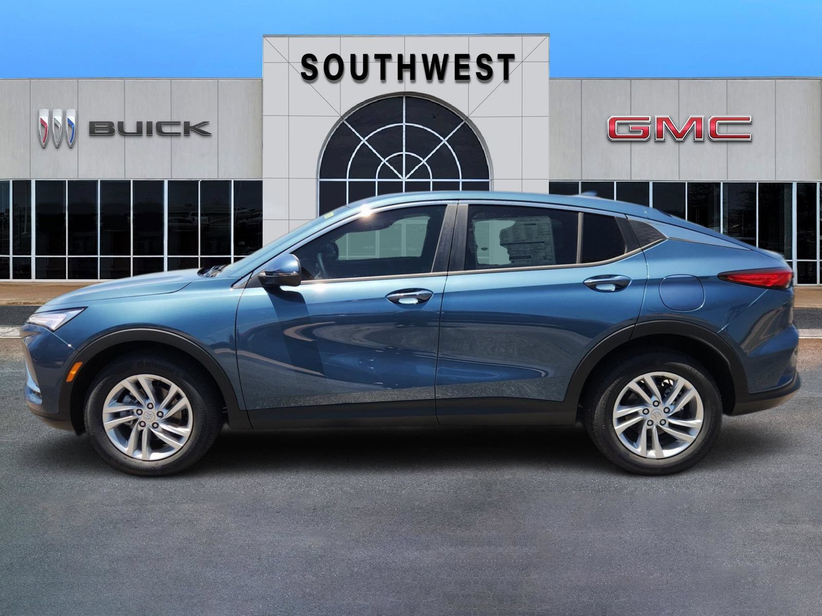 New 2026 Buick Envista Sport Touring w/ Convenience I Package FWD image 3