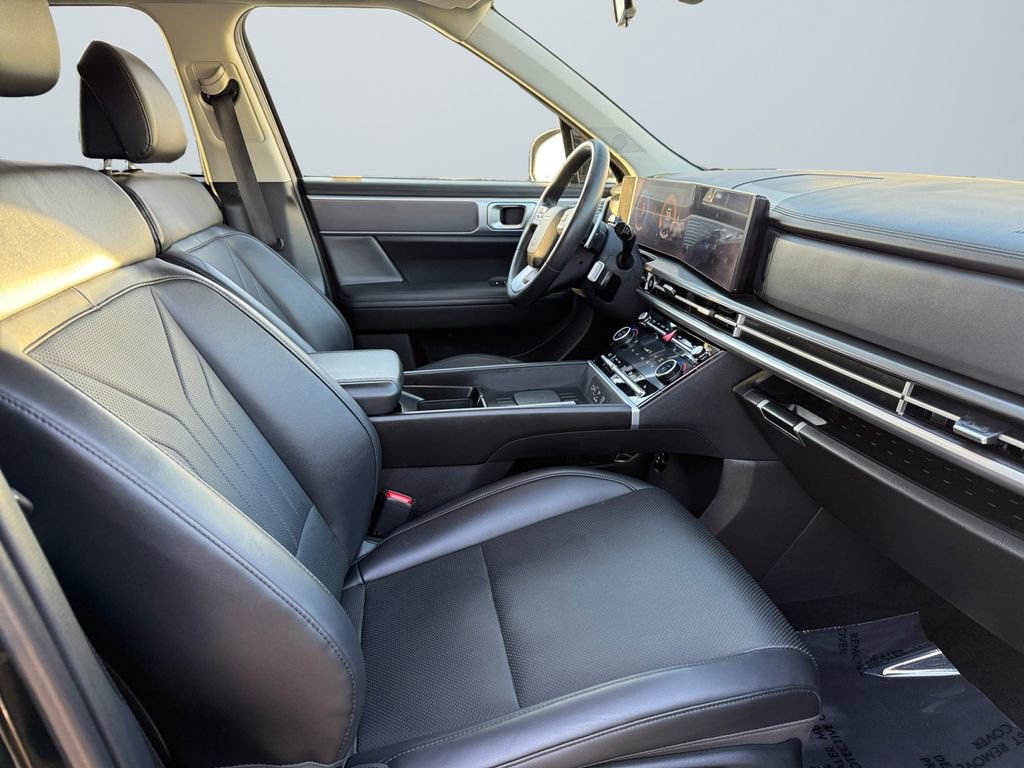 Used 2024 Hyundai Santa Fe SEL image 15