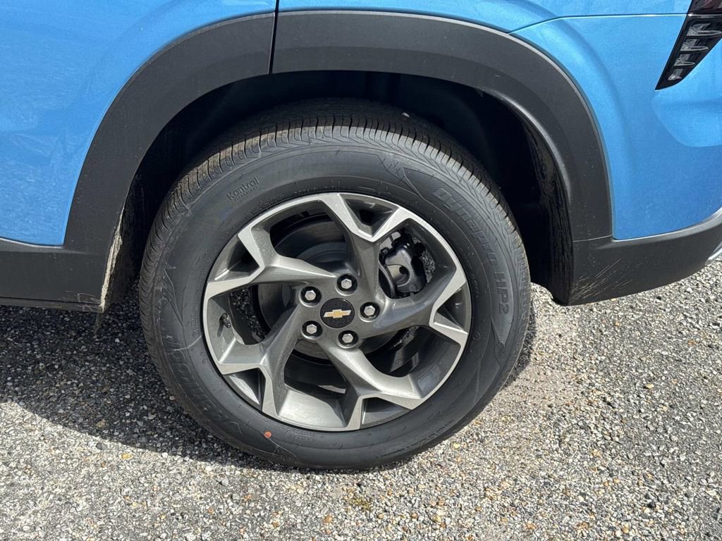 New 2026 Chevrolet Trax LT image 4