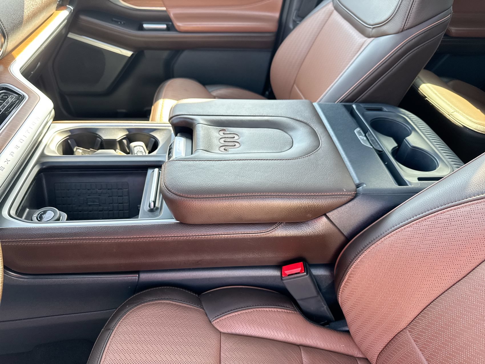 Used 2025 Ford Expedition King Ranch AWD/4WD image 22