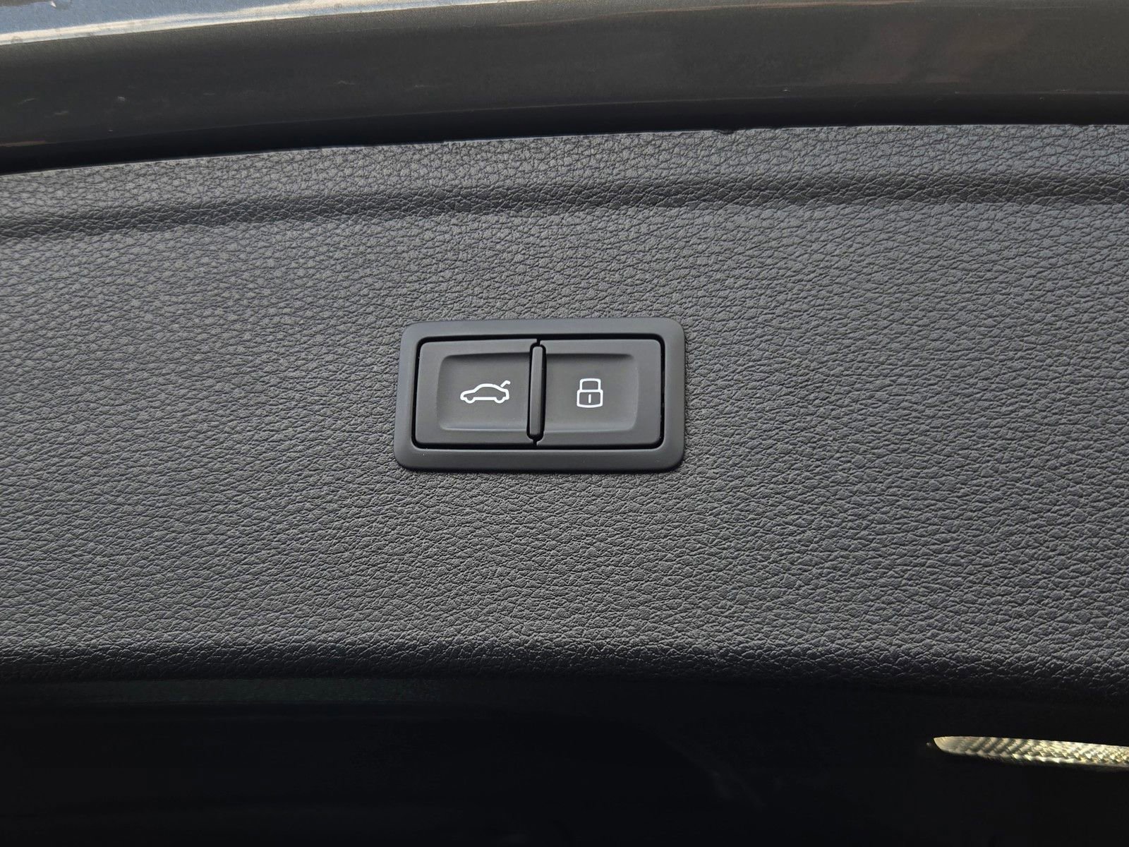 Used 2024 Audi Q5 2.0T Premium Plus image 27