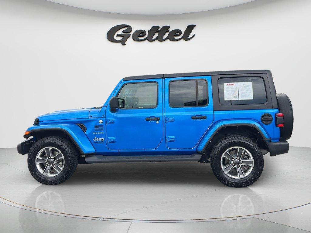 Used 2022 Jeep Wrangler Unlimited Sahara w/ LED Lighting Group AWD/4WD image 8