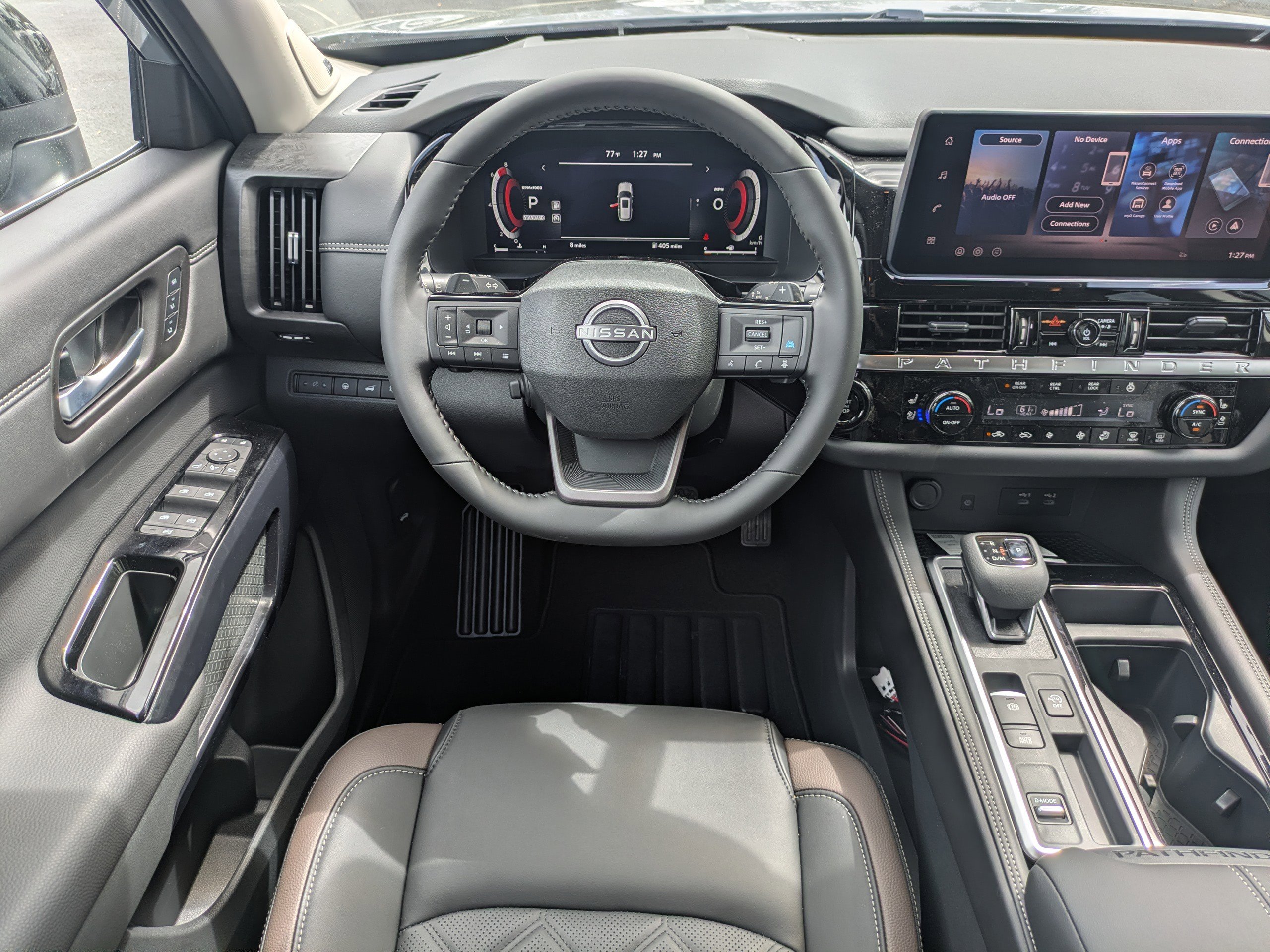 New 2026 Nissan Pathfinder Platinum w/ Cargo Package FWD image 20