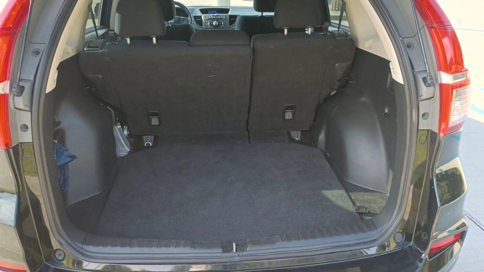 Used 2016 Honda CR-V LX image 9