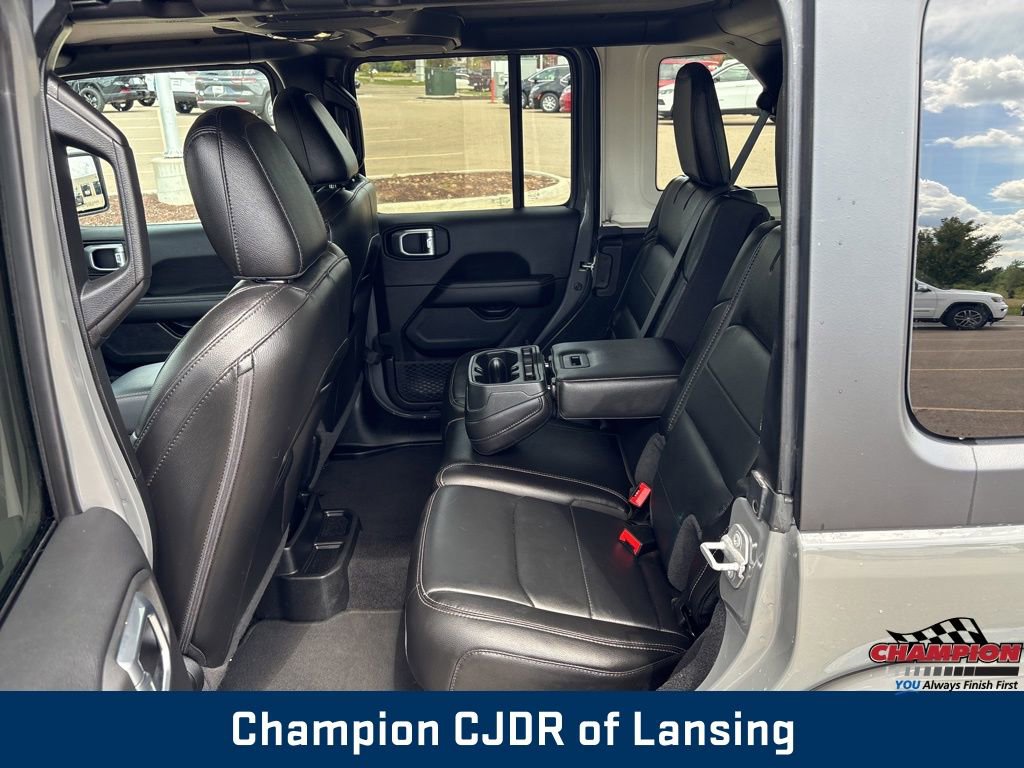 Used 2021 Jeep Wrangler Unlimited Sahara w/ Uconnect 4C Nav & Sound Group image 22