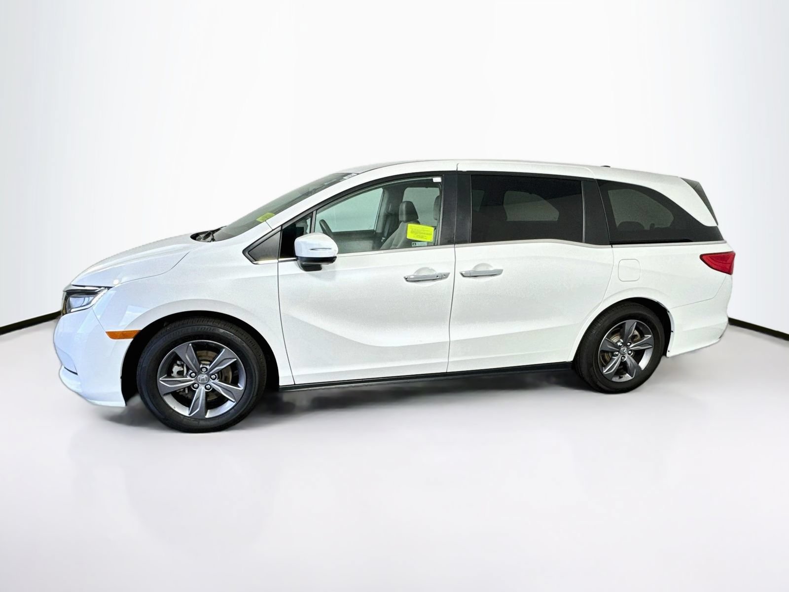Used 2024 Honda Odyssey EX image 4