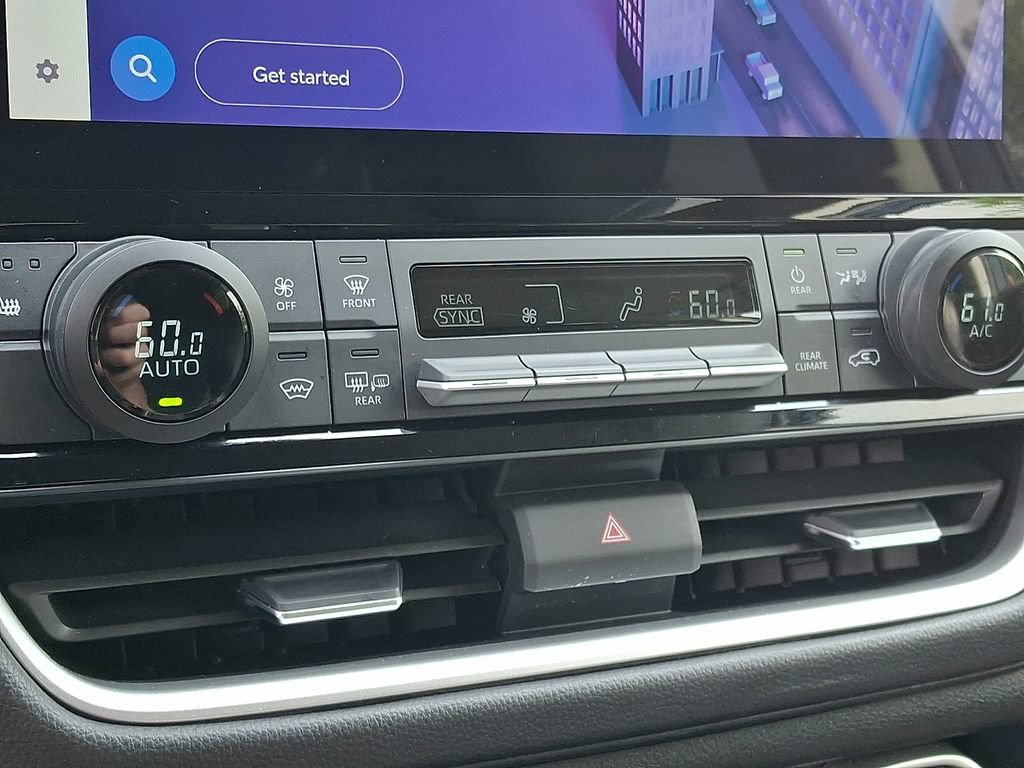 Certified 2024 Toyota Grand Highlander FWD image 18