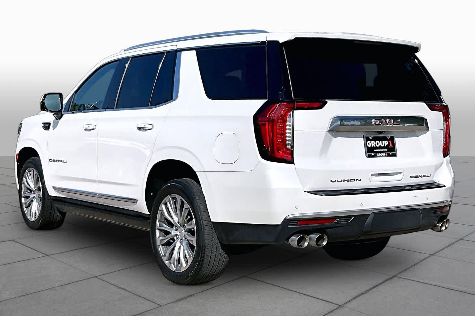 Used 2022 GMC Yukon Denali w/ Max Trailering Package AWD/4WD image 12